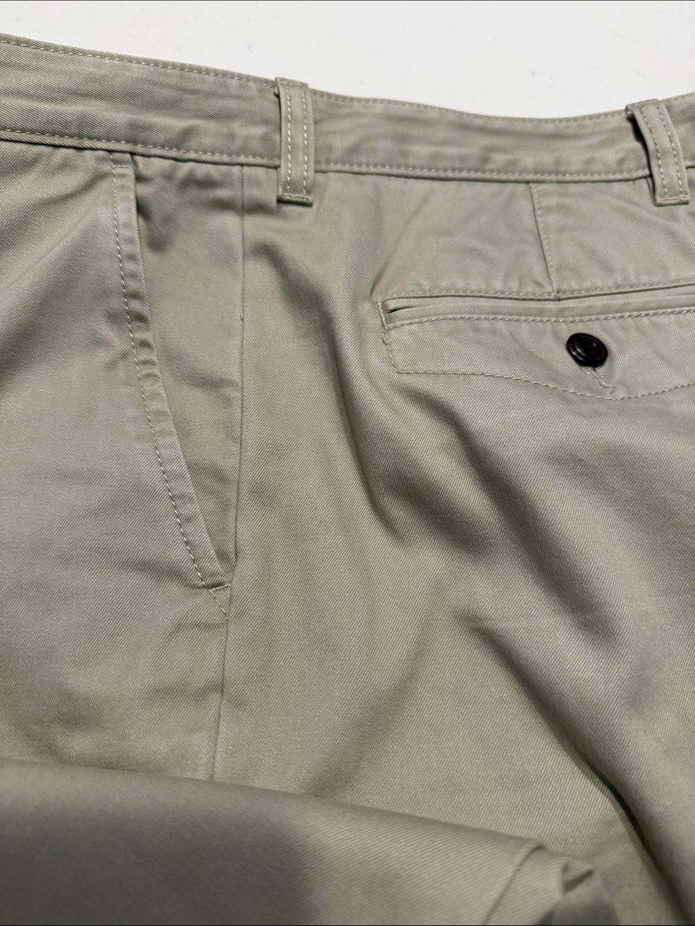 L.L.Bean Men's Tan/Khaki Pants - Picture 8 of 9